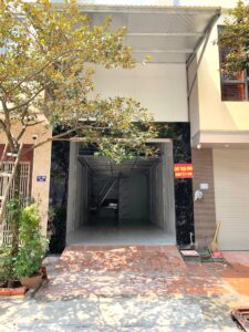 Xây dựng nhà tạm